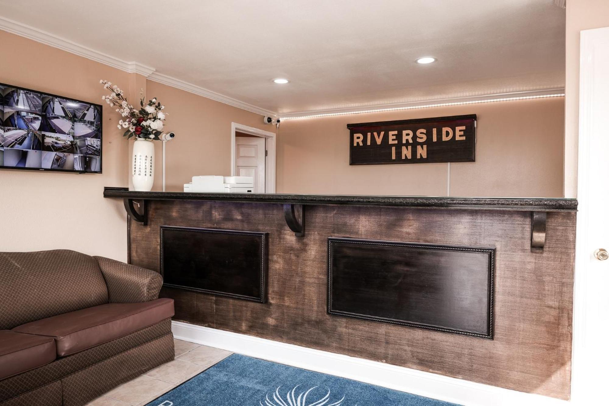 Riverside Inn & Suites By Oyo Danville Ceaser Casino Dış mekan fotoğraf